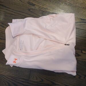 Large light pink under armor fitted cold gear 1/4 zip